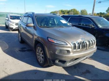  Salvage Jeep Cherokee