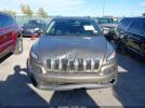 Jeep Cherokee Limited 4x4 Image 3