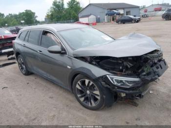  Salvage Buick Regal TourX