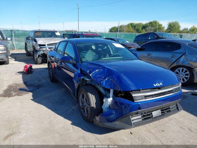  Salvage Kia K4