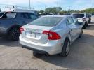 Volvo S60 T5 Image 11