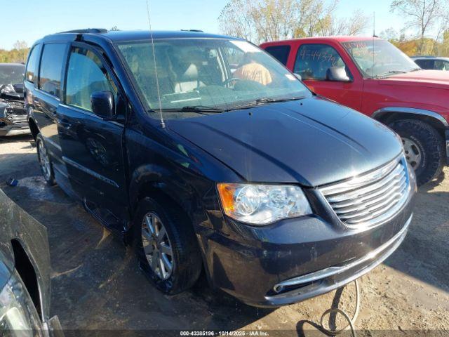  Salvage Chrysler Town & Country