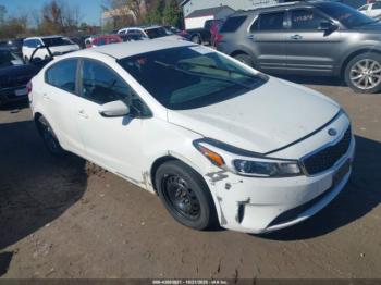  Salvage Kia Forte
