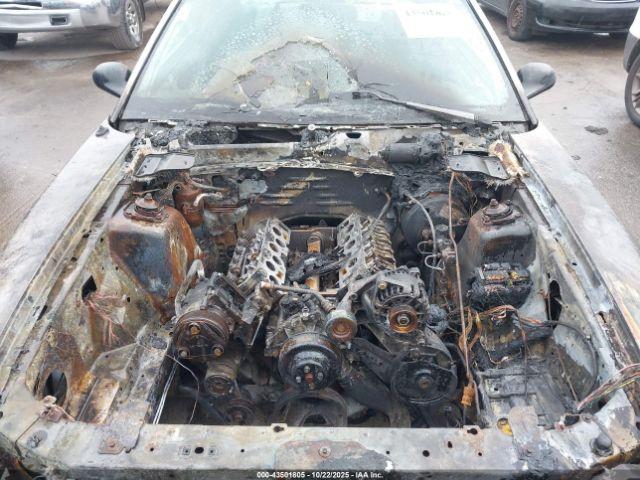 Ford Mustang Image 7