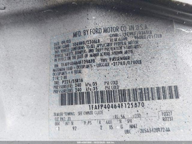 Ford Mustang Image 8