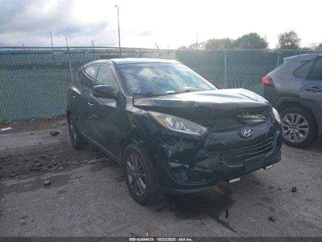  Salvage Hyundai TUCSON