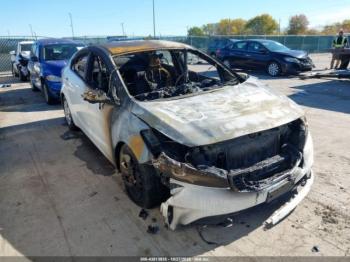  Salvage Kia Forte