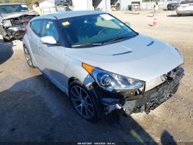  Salvage Hyundai VELOSTER