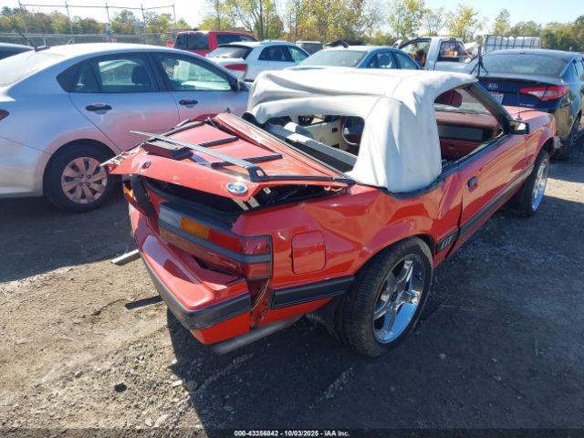 Ford Mustang Image 9