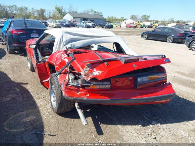 Ford Mustang Image 13