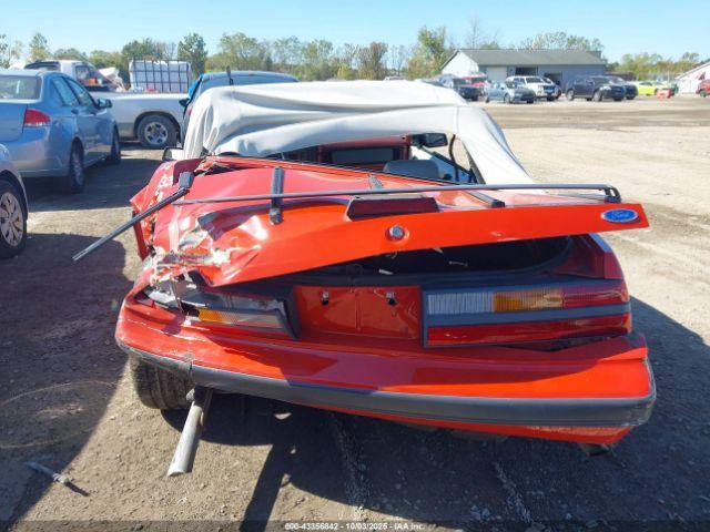 Ford Mustang Image 14