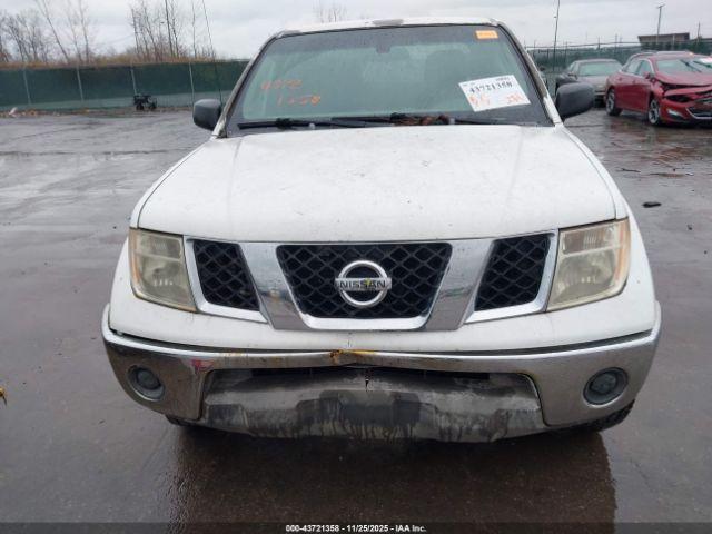 Nissan Frontier Se Image 5