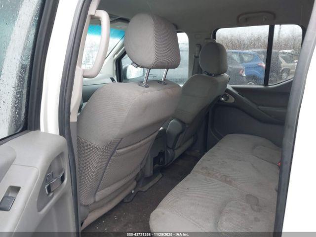 Nissan Frontier Se Image 7