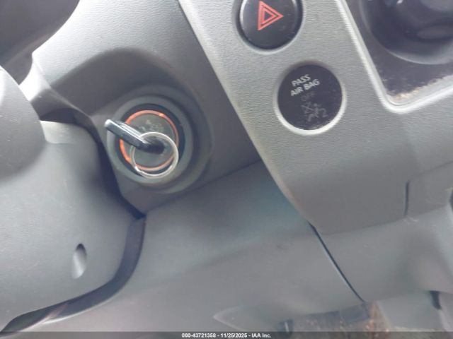 Nissan Frontier Se Image 9