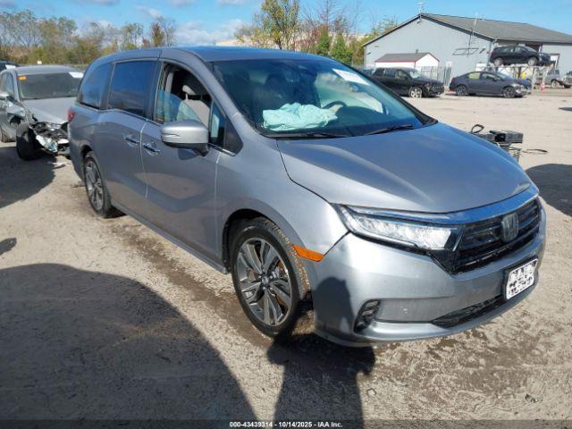  Salvage Honda Odyssey