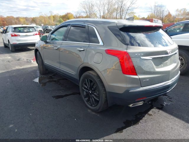 Cadillac XT5 Premium Luxury Image 16