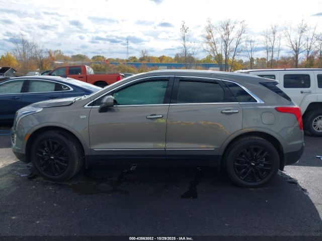 Cadillac XT5 Premium Luxury Image 11