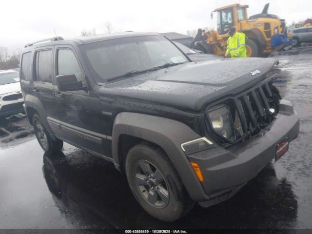  Salvage Jeep Liberty