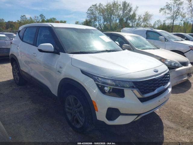  Salvage Kia Seltos
