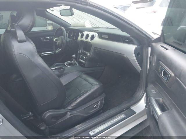 Ford Mustang Ecoboost Premium Image 9