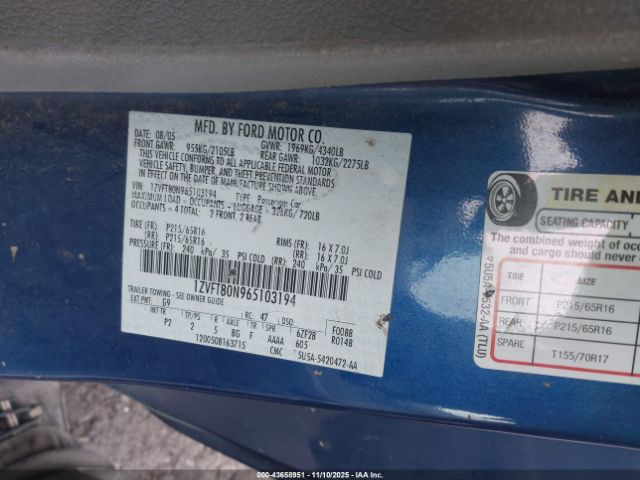 Ford Mustang V6 Image 2