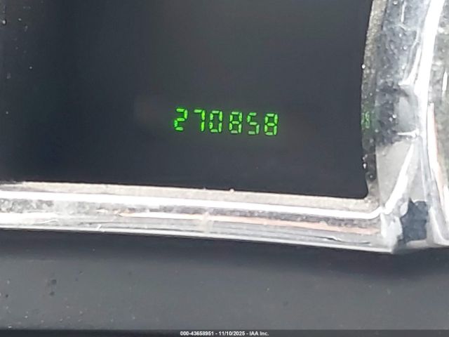 Ford Mustang V6 Image 9