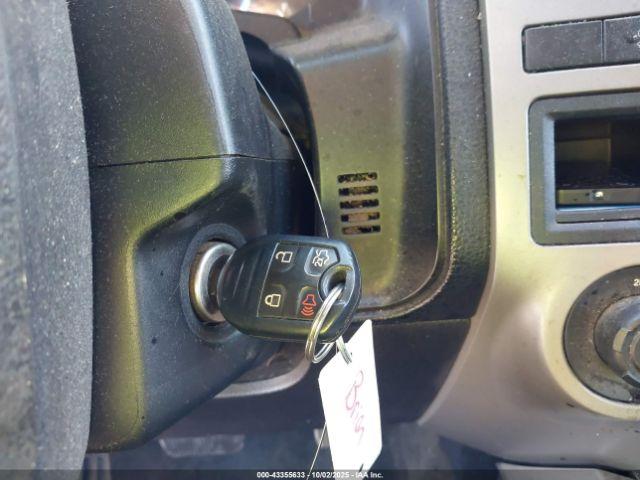 Ford Expedition Xlt Image 8