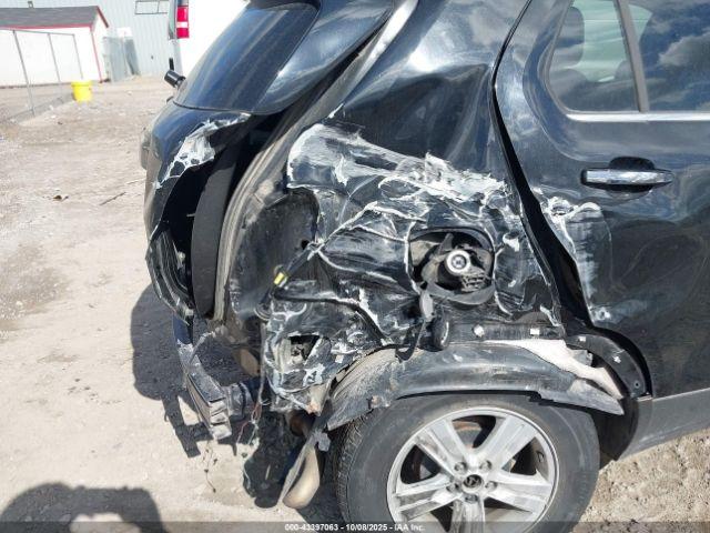 Chevrolet Trax Lt Image 9