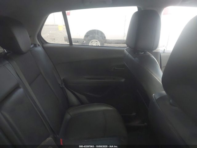 Chevrolet Trax Lt Image 12