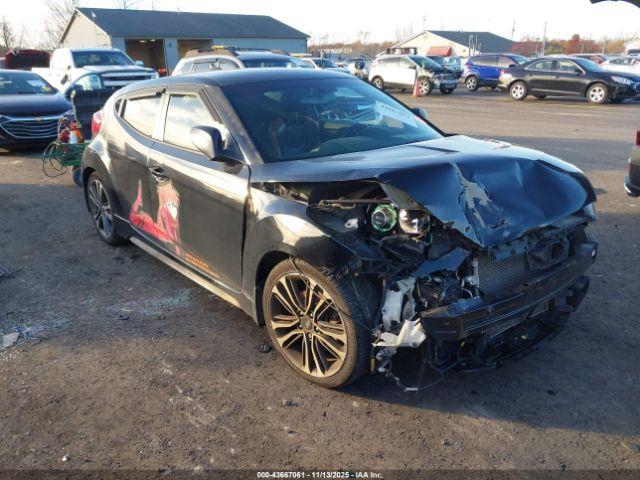  Salvage Hyundai VELOSTER
