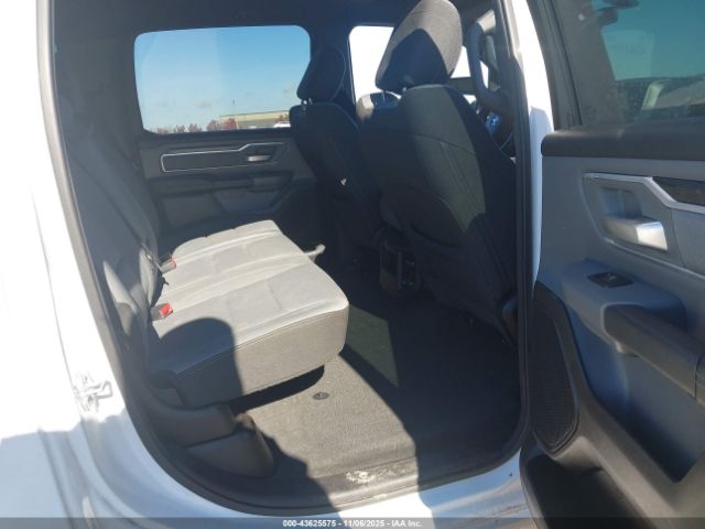 Ram 1500 Big Horn  4x4 5'7 Box Image 8