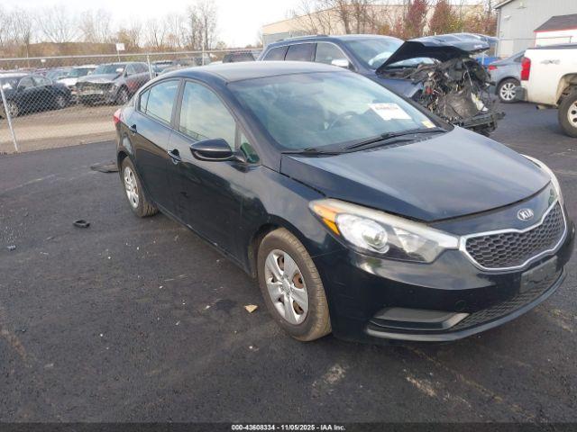  Salvage Kia Forte