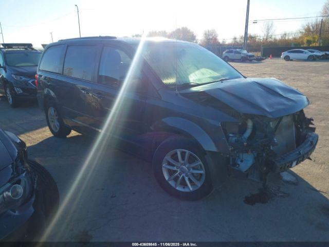  Salvage Dodge Grand Caravan