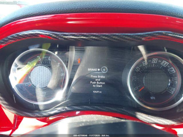 Dodge Challenger Gt Awd Image 4