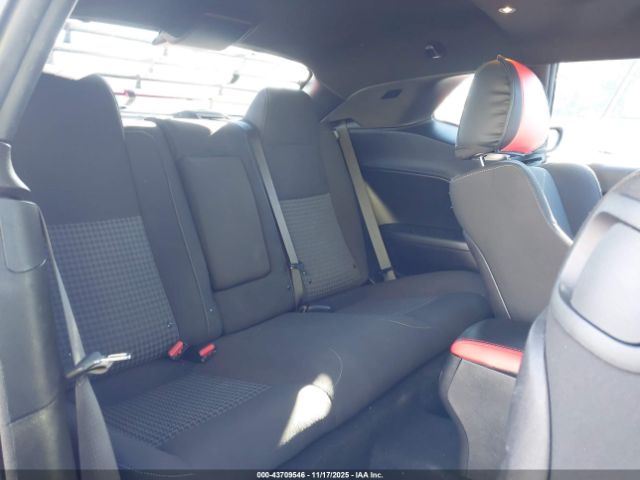 Dodge Challenger Gt Awd Image 5