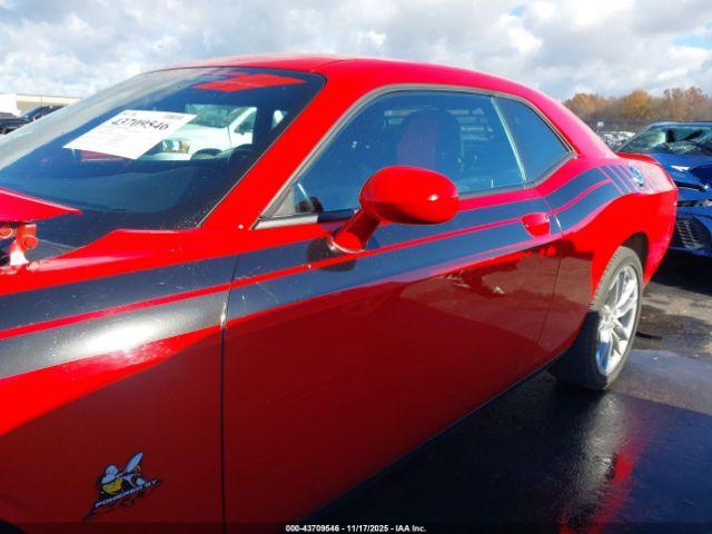 Dodge Challenger Gt Awd Image 7