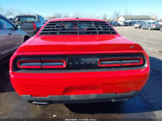 Dodge Challenger Gt Awd Image 15