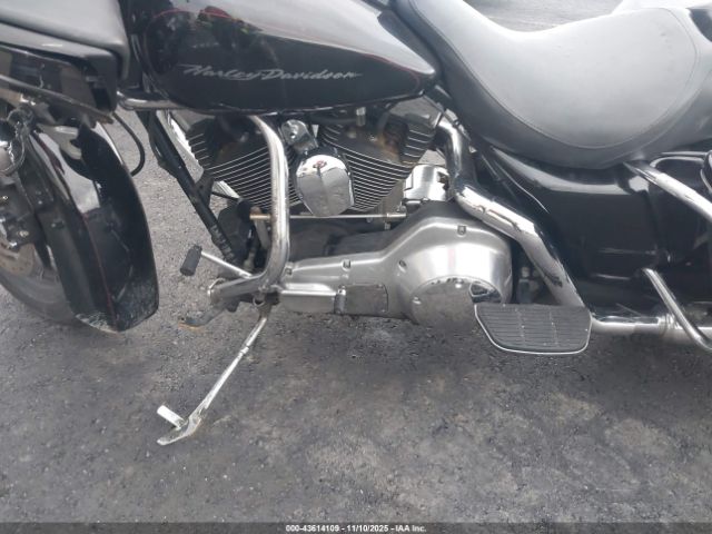 Harley-Davidson Fltri Image 8