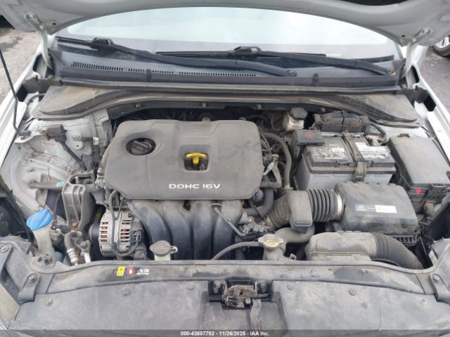 Hyundai ELANTRA Se Image 14