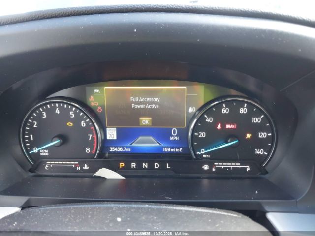 Ford Explorer Xlt Image 9