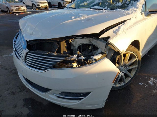 Lincoln MKZ Image 14