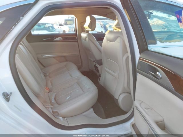 Lincoln MKZ Image 10