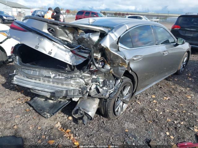 Lexus Es F Sport Image 4