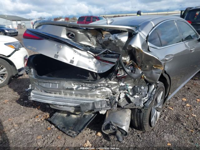 Lexus Es F Sport Image 6