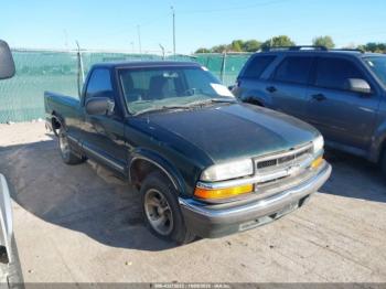  Salvage Chevrolet S-10