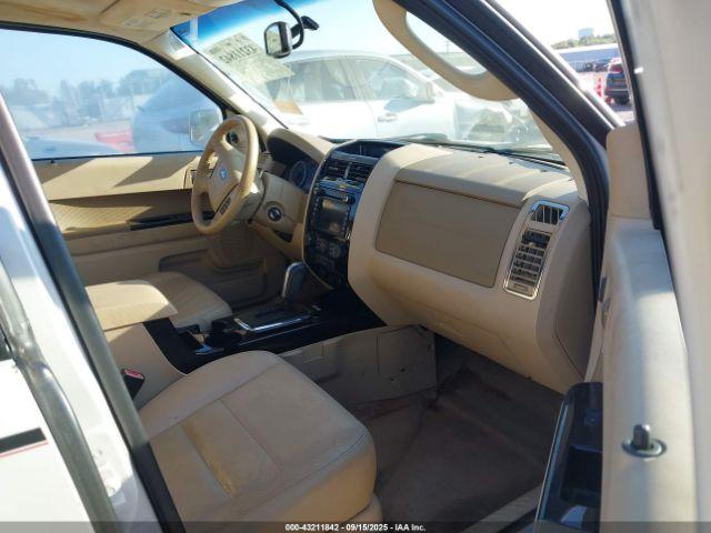 Ford Escape Limited Image 7