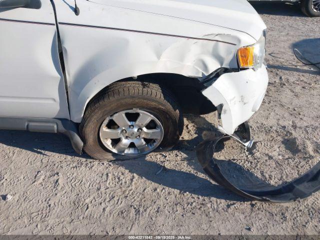 Ford Escape Limited Image 8