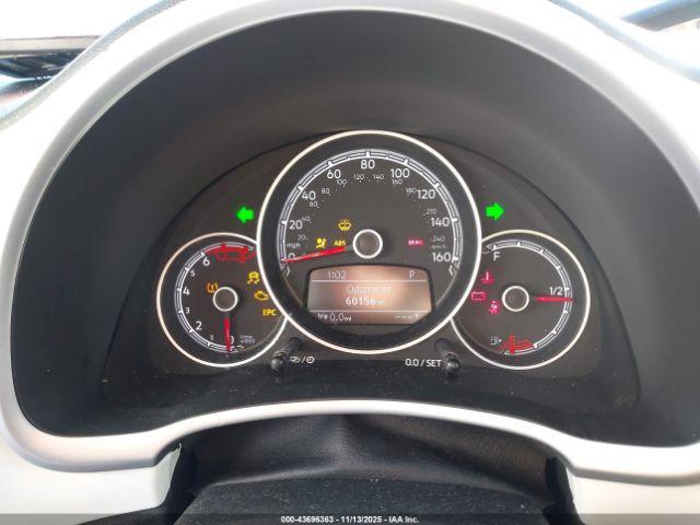 Volkswagen Beetle 2.0t Se Image 16