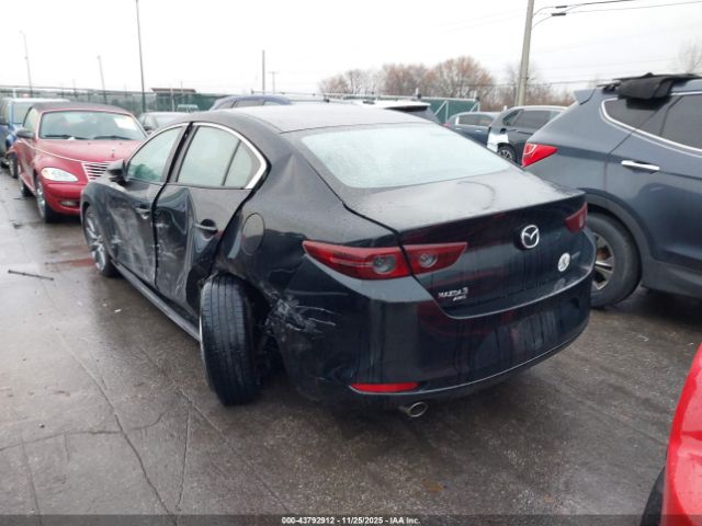 Mazda Mazda3 Preferred Image 12