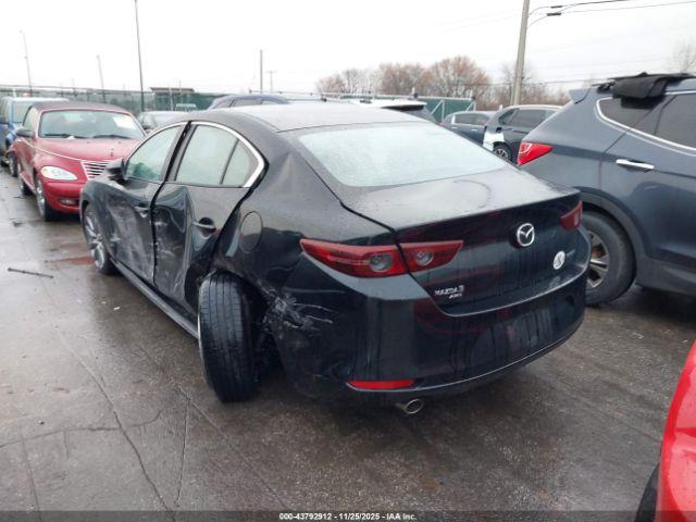 Mazda Mazda3 Preferred Image 12